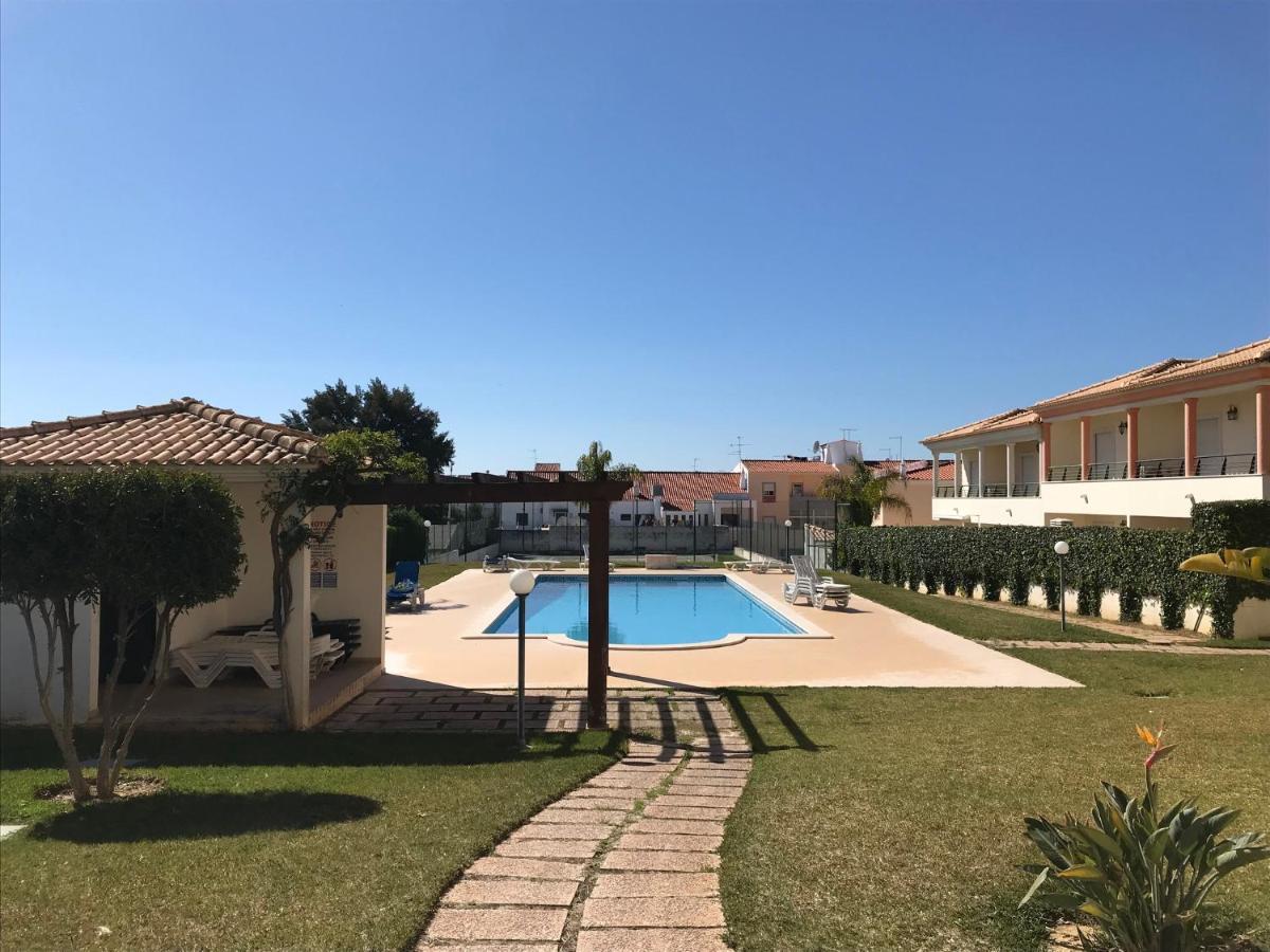 Apartment Oura T1 Coral , Close To The Strip, Swimming Pool, Wi Fi, A/c *