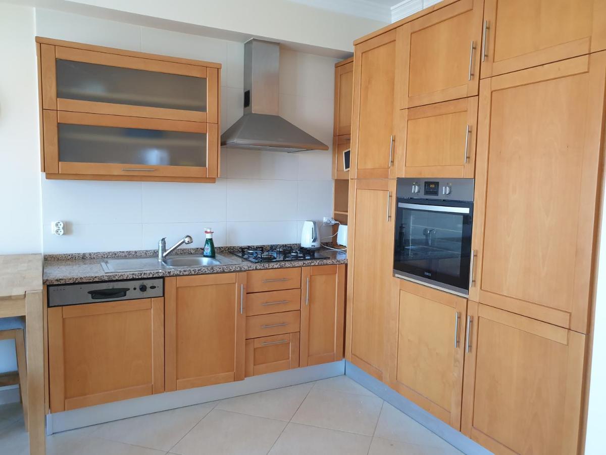 Oura T1 Coral , Close To The Strip, Swimming Pool, Wi Fi, A/c *